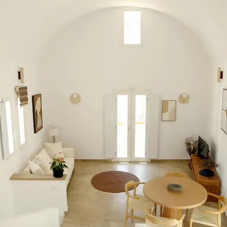 Therra & Sunset Terrace Aparthotel Oia (Santorini)