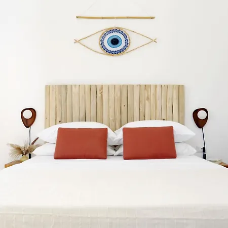 Therra & Sunset Terrace Aparthotel Oia (Santorini)